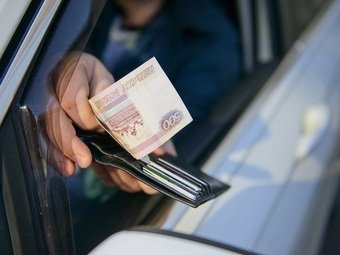 Госавтоинспекция предупредила автовладельцев о наказании за взятки