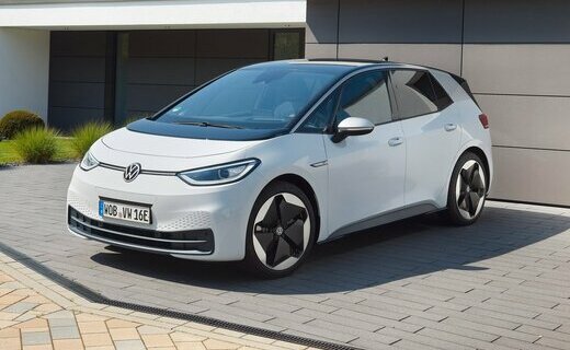 Компания Volkswagen отозвала по всему миру почти 72 700 электромобилей из-за дефекта батарей