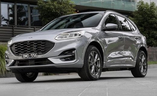 Электрифицированная версия Ford Kuga возглавила рейтинг продаж подключаемых гибридов (PHEV) в Европе