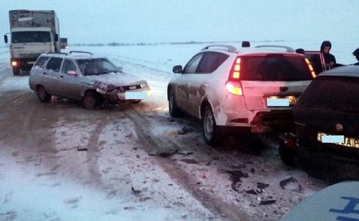 Смертельное ДТП произошло вечером 15 января на трассе "Элиста - Зимовники"