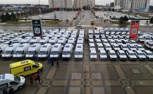 Глава Краснодарского края Вениамин Кондратьев заявил, что в медучреждения региона были переданы более двухсот автомобилей