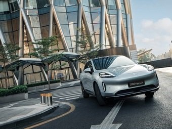 Новый премиальный электрический кроссовер GAC Hyptec HT
