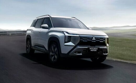Компания Mitsubishi представила новую модель, специально разработанную для рынков АСЕАН - трёхрядный кроссовер Destinator
