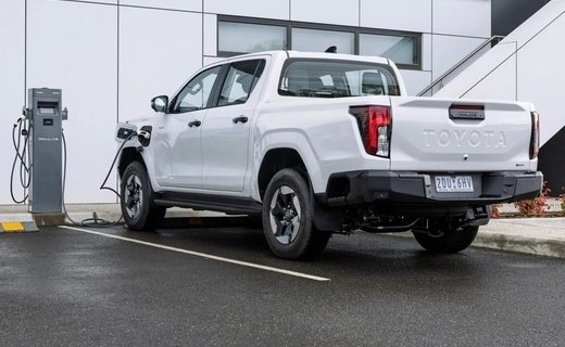 Компания Toyota представила в Австралии электрический вариант пикапа Hilux - Hilux BEV