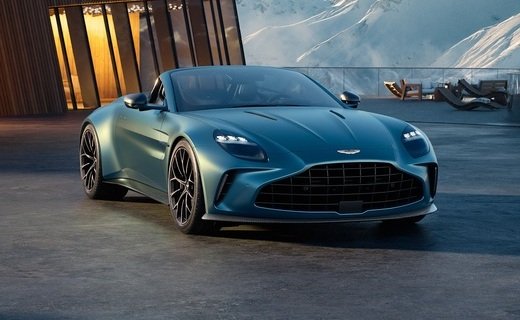 Компания Aston Martin представила обновлённый Vantage Roadster