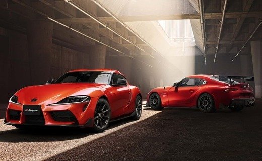 Компания Toyota построила 100 экземпляров гоночной модификации спорткара Supra GT4 и в честь этого выпустила спецверсию