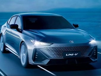 Changan Uni-V в России получит полный привод и АКПП