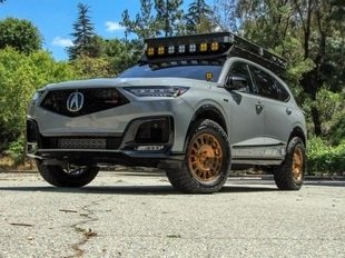 Кроссовер Acura MDX превратили в авто для путешествий