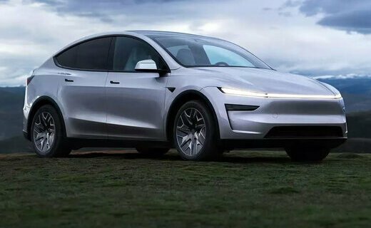 Компания Tesla выпустила в Китае удлинённый кроссовер Model YL, получивший шестиместный салон