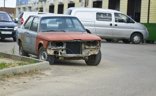 Более 350 брошенных автомобилей были убраны с улиц Краснодара по итогам 2023 года.