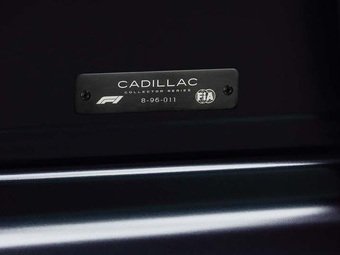 Ставшая участником чемпионата "Формула 1" компания Cadillac построила в честь этого спецверсию CT5-V Blackwing F1 Collector Series