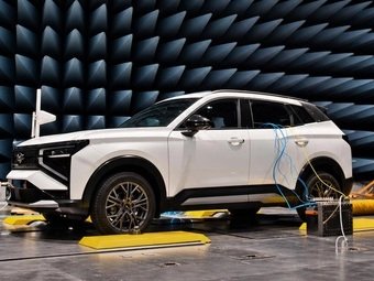 Проверка LADA Azimut на защиту от электромагнитных помех