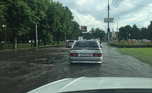 Даже непродолжительный сильный ливень может вызвать потоп в Кубанской столице