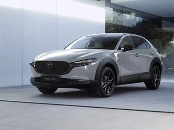 Компания Mazda обновила кроссовер CX-30