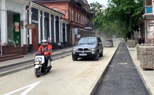 В Краснодаре открыли движение транспорта по участку ул. им Чапаева от ул. Рашпилевской до ул. Красноармейской