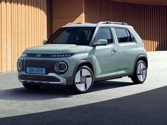 Самый маленький электромобиль Hyundai получил роскошную версию