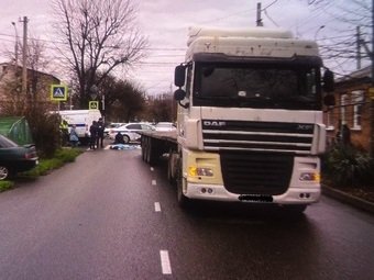 В Краснодаре под колесами грузовика погиб 10-летний ребенок