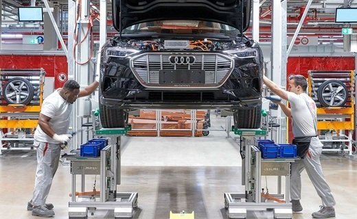 Компания Audi остановит свой завод в Брюсселе (Бельгия) 28 февраля, будет прекращён выпуск электрокроссоверов Audi Q8 e-tron