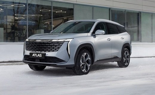 Кроссовер Geely Atlas нового поколения стал доступен для покупки во всех официальных российских дилерских центрах марки