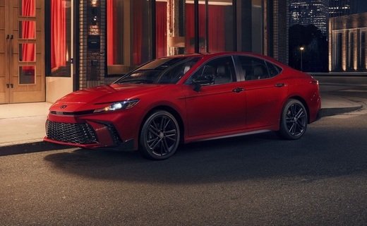 Компания Toyota представила в США специальную затемнённую версию седана Camry - Nightshade Edition
