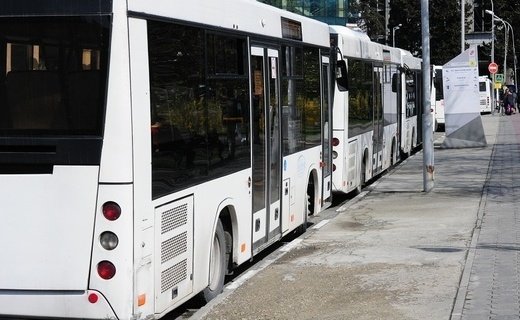 В Сочи автобусы №10 и №83 будут следовать до остановки "Школа №19" на улице Ландышевой