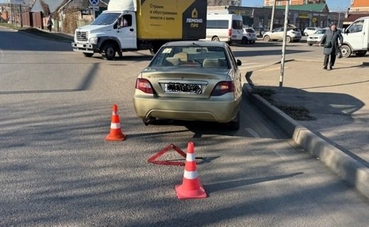 В Краснодаре женщина на автомобиле Daewoo Nexia сбила несовершеннолетнего ребенка