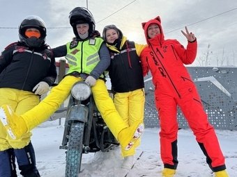 Девушки четыре раза на мотоциклах пересекли полярный круг, установив мировой и российский рекорды