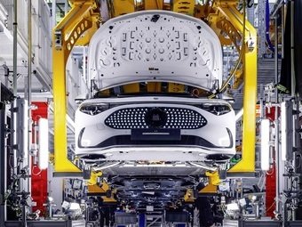 Стартовало производство нового Mercedes-Benz CLA