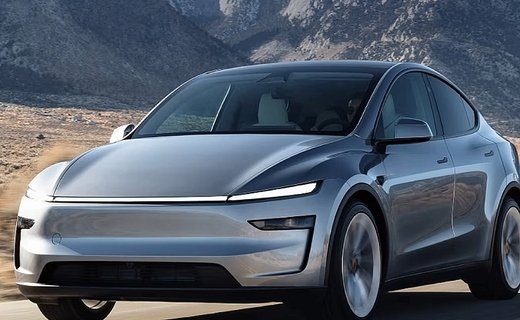 Tesla семь раз нарушила правила во время беспилотной поездки