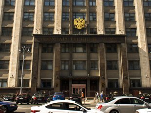 В Госдуме призвали разрешить регионам самим устанавливать нормы по тонировке