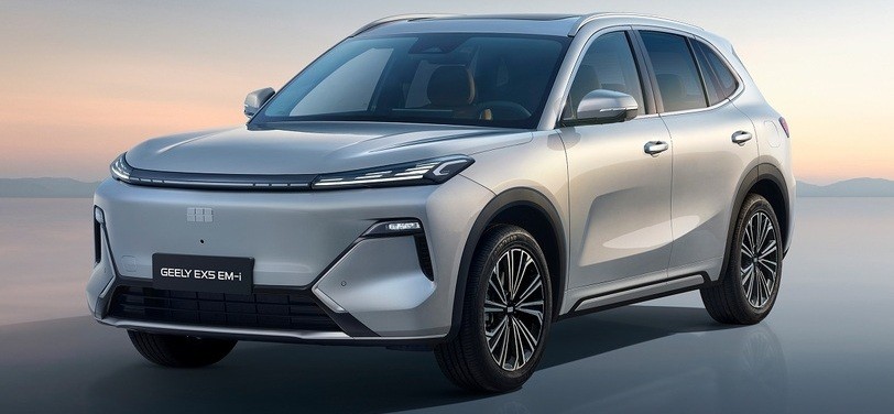Объявлены комплектации гибридного кроссовера Geely EX5 EM-i в РФ