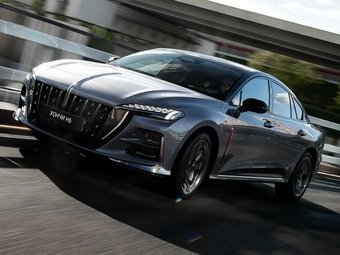Объявлена стоимость лифтбека Hongqi H6 в России