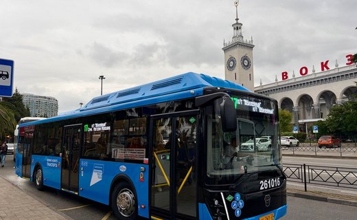 В Сочи на городские маршруты начали выходить 37 новых автобусов