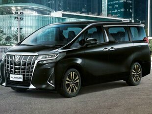 В России отозвали 195 минивэнов Toyota Alphard
