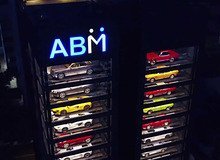 Купить Bentley у компании Autobahn Motors так же просто, как чипсы или газировку в автомате