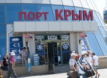 Количество желающих переправиться с кубанского на крымский берег с помощью парома значительно сократилось