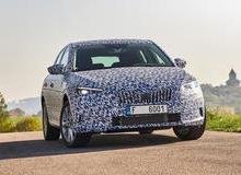 Компания Skoda показала новый хэтчбек Scala в камуфляже и поделилась свежей информацией о новинке