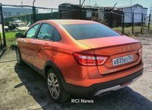 На старте продаж Lada Vesta Cross будет представлен в максимальной комплектации Luxe, которая стоит минимум 763 900 рублей