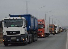 Не смотря на протесты дальнобойщиков новая тарифная система грузоперевозок вступила в силу с 15 апреля