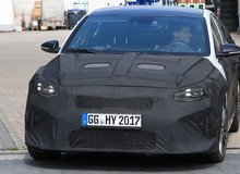 В объектив папарацци попал представитель свежей генерации Ceed с кузовом Shooting Brake