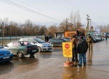 На территорию практически бывшего уже авторынка выехала делегация от администрации Краснодара
