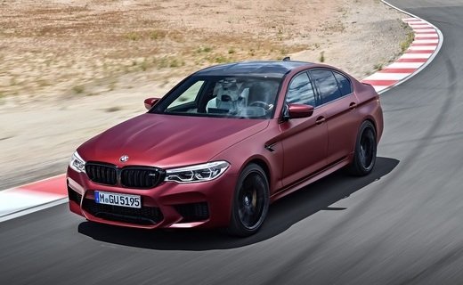 Эксклюзивную версию BMW M5 оценили в 8 900 000 рублей