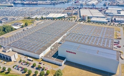 Крышу с интегрированными солнечными батареями получил Центр запчастей Nissan в Амстердаме (Нидерланды)