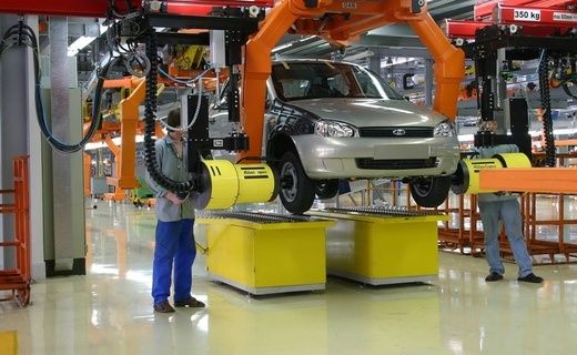 Федеральная служба государственной статистики опубликовала данные по работе российских автомобильных заводов за 11 месяцев