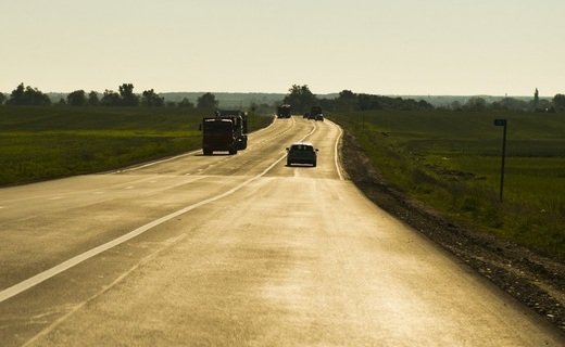 В Госдуме приняли в первом чтении законопроект, предусматривающий строительство в районах Крайнего Севера только платных автодорог