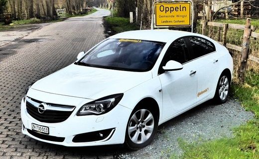 Opel Insignia проехал на одной заправке более 2000 километров.