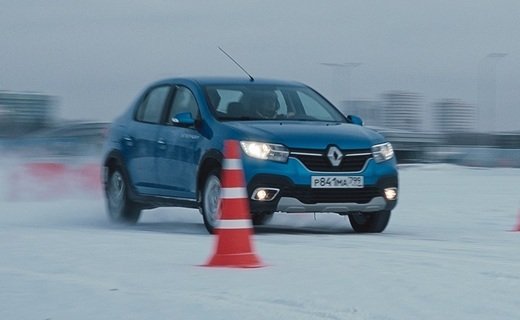 Компания запускает в России социальный проект "Тест-драйв адаптация Renault"