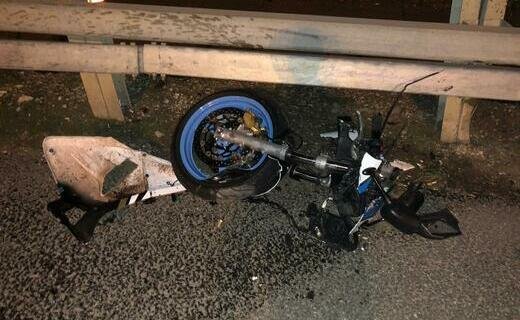 В результате ДТП пострадал байкер и его пассажирка