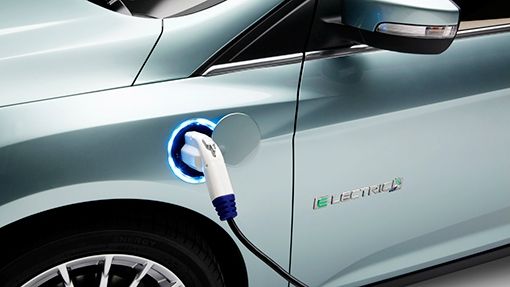 Ford подтвердил разработку электромобиля, который составит конкуренцию Tesla Model 3.