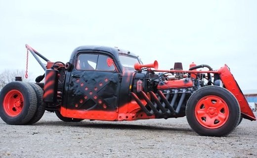 Необычный автомобиль кубанского умельца создан в стиле техники из блокбастера «Безумный Макс»